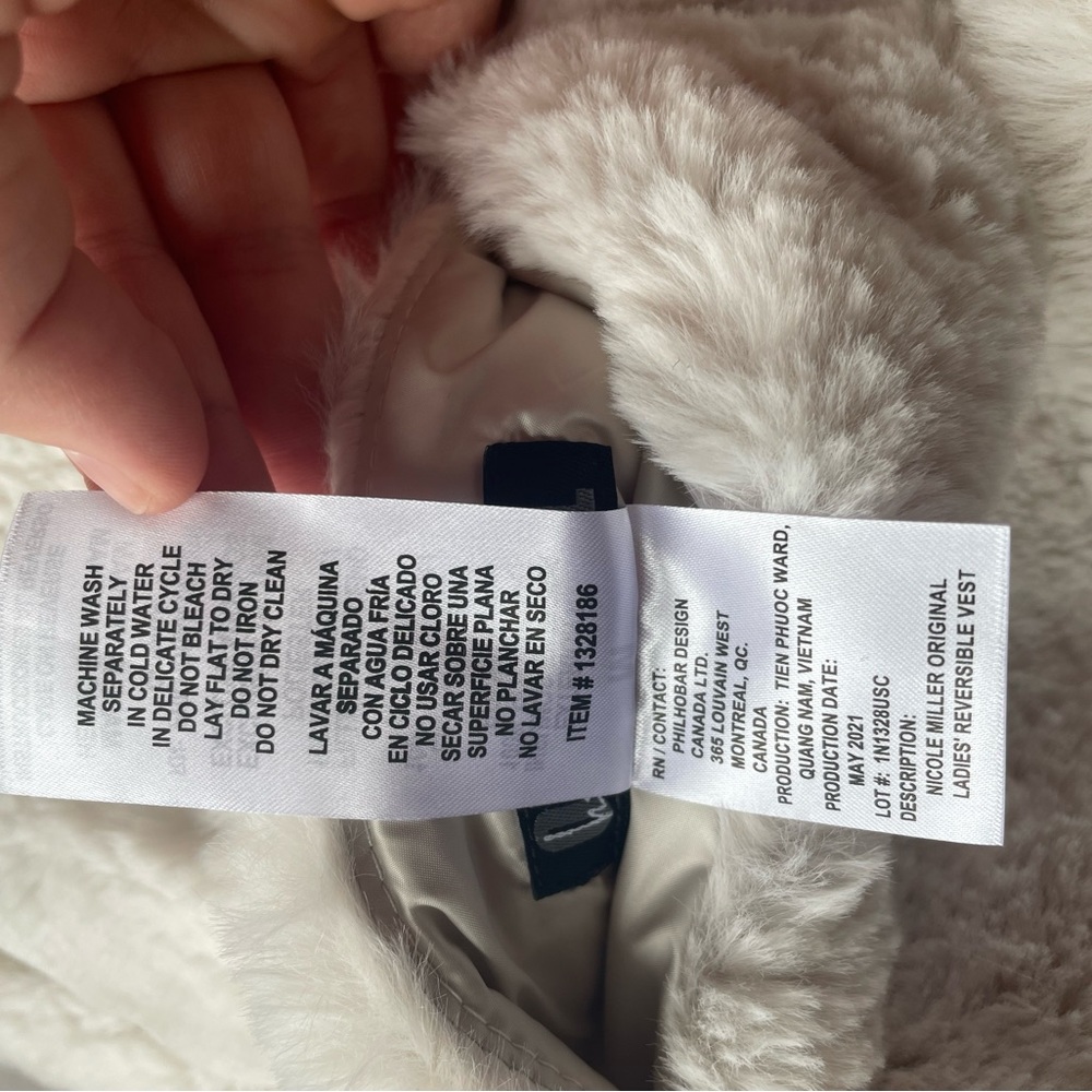 Original Nicole Miller, Reversible Vest, Size Medium, Off-White/Ivory - Picture 12 of 13